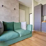 Urban Luxury - Bright And Central *