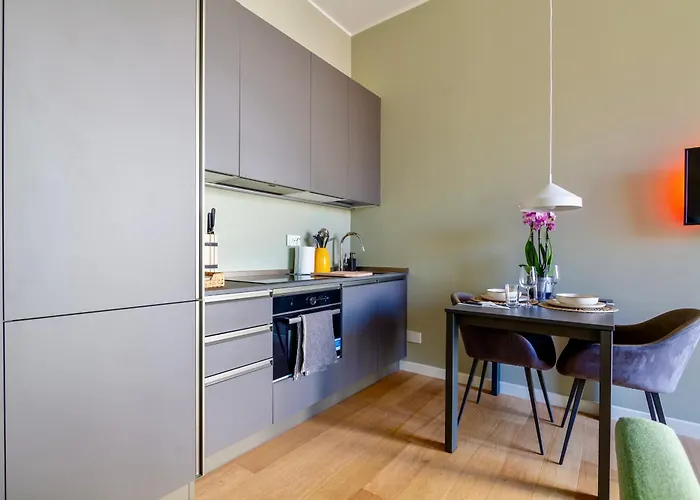Urban Luxury - Bright And Central Apartmán *